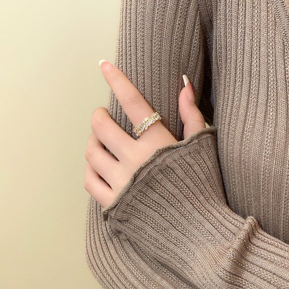 GOLICC Super Sparkling Zircon Ring - Picture 8 of 10